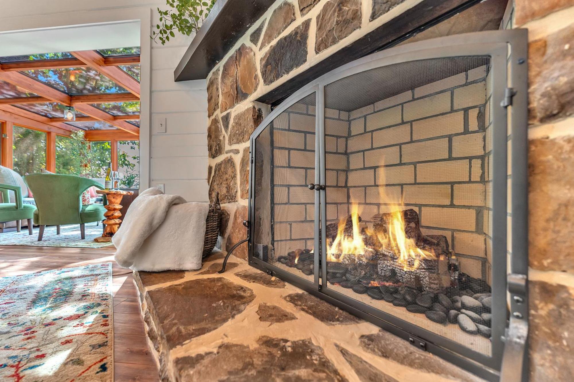 Family Chalet With Sauna, Hottub, Heavenly Views! Mins To Downtown! Gatlinburg Kültér fotó