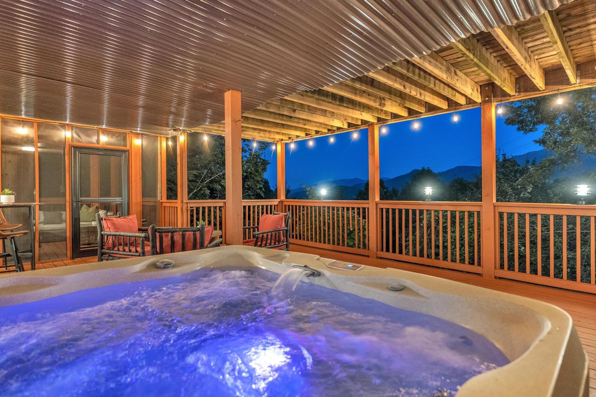 Family Chalet With Sauna, Hottub, Heavenly Views! Mins To Downtown! Gatlinburg Kültér fotó
