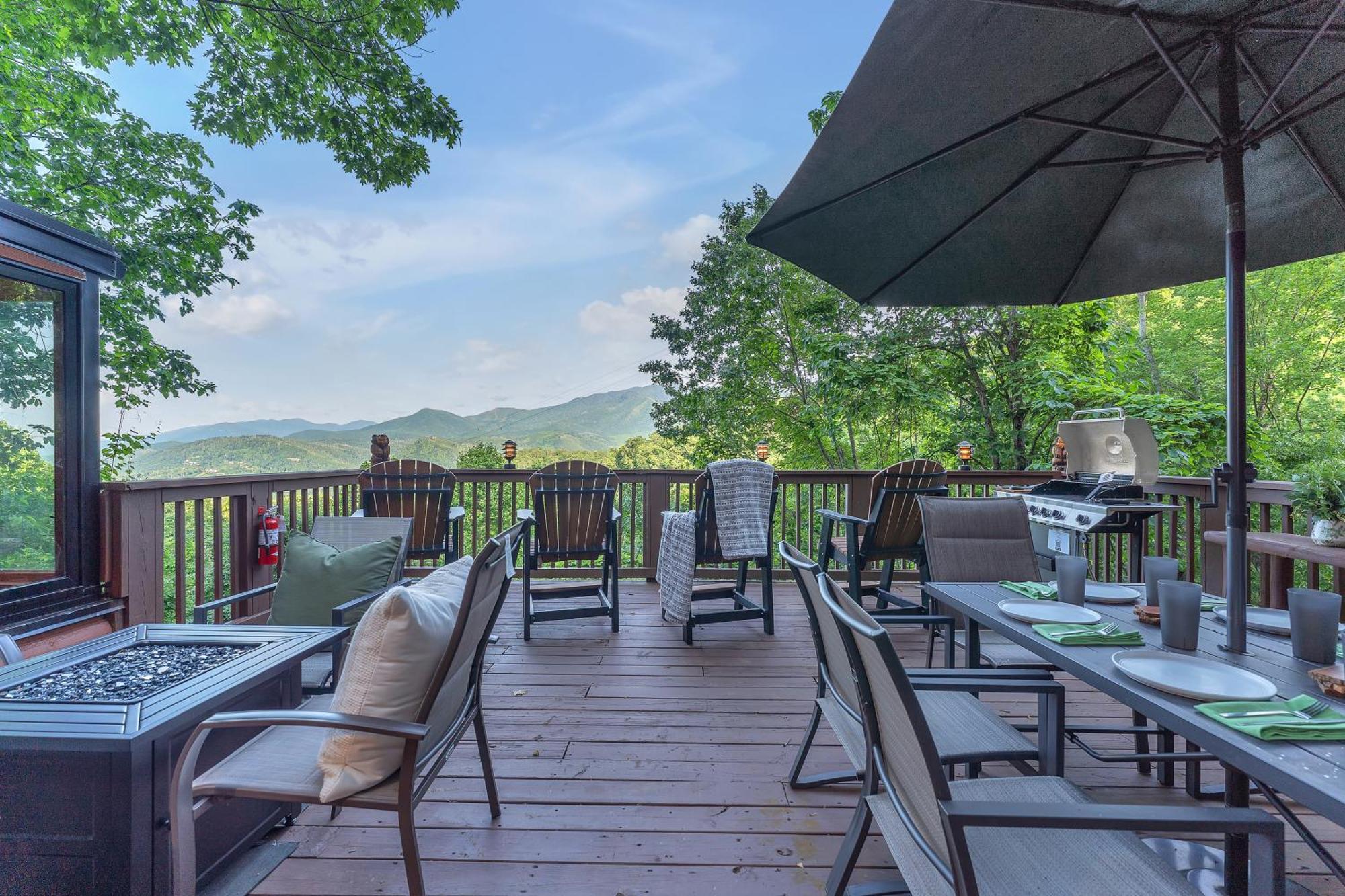 Family Chalet With Sauna, Hottub, Heavenly Views! Mins To Downtown! Gatlinburg Kültér fotó