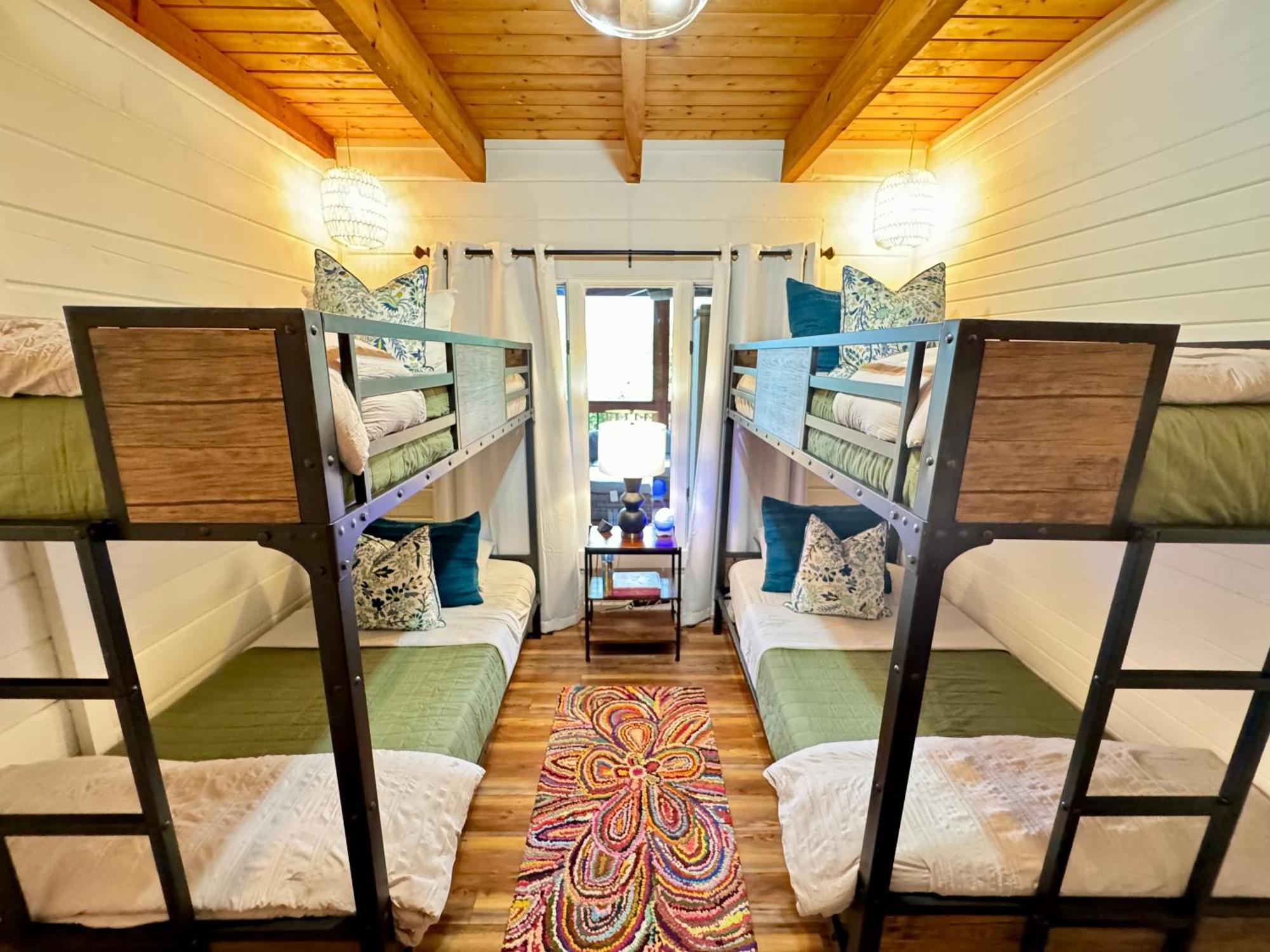 Family Chalet With Sauna, Hottub, Heavenly Views! Mins To Downtown! Gatlinburg Kültér fotó
